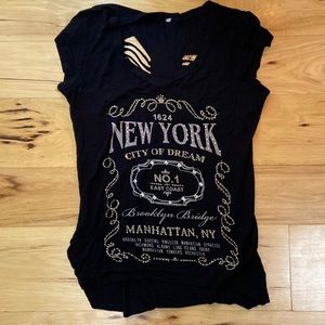 Edgy shirt with cut outs on the back